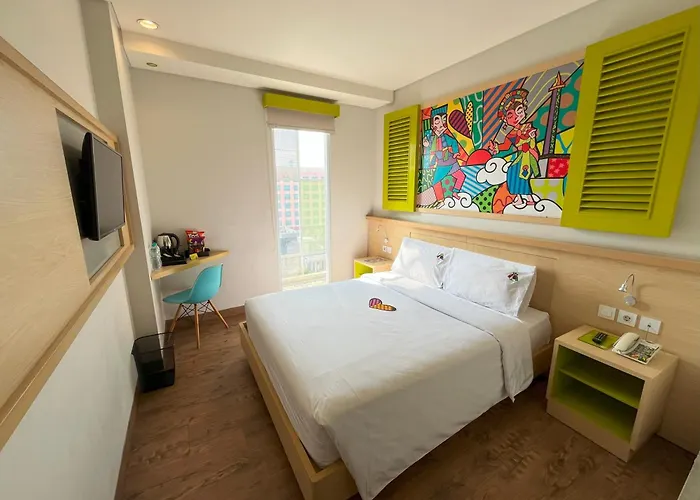 Maxonehotels.Com At Kramat